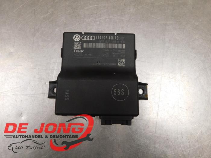 Używane Modul gateway Audi Q5 (8RB) 2.0 TDI 16V Quattro Cena € 18,99 Procedura marży oferowane przez Autodemontagebedrijf de Jong