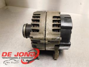 Dynamo van een Volkswagen Touareg (7PA/PH) 3.0 TDI V6 24V BlueMotion Technology DPF 2011