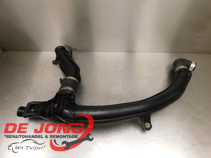 Gebrauchte Intercooler Rohr Volkswagen Touareg (7PA/PH) 3.0 TDI V6 24V BlueMotion Technology DPF Preis € 100,00 Margenregelung angeboten von Autodemontagebedrijf de Jong