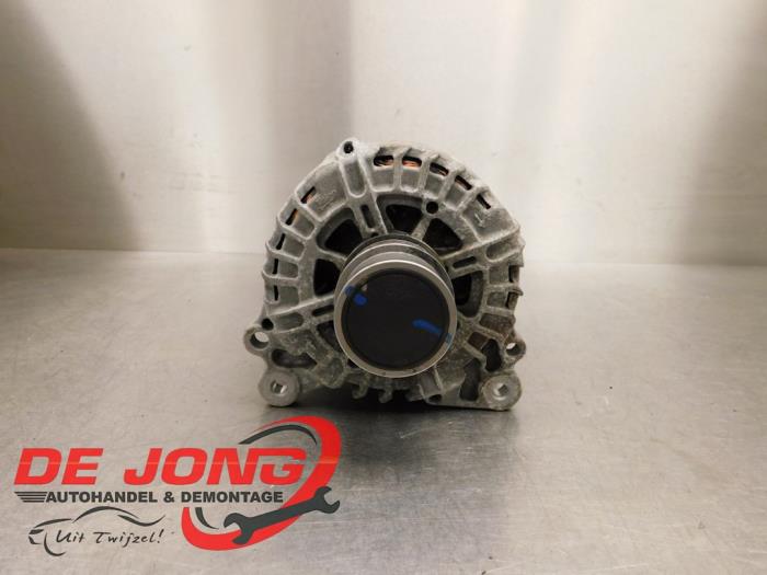 Begagnade Dynamo Volkswagen Polo VI (AW1) 1.0 TSI 12V Pris € 49,99 Marginaltabell erbjuds av Autodemontagebedrijf de Jong