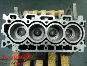 Engine crankcase from a Citroën C4 Grand Picasso (3A) 1.6 HDiF 16V 115 2014