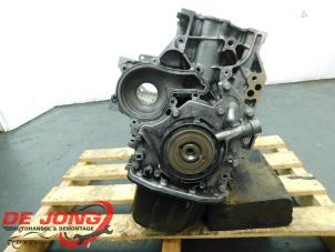 Engine crankcase from a Citroën C4 Grand Picasso (3A) 1.6 HDiF 16V 115 2014