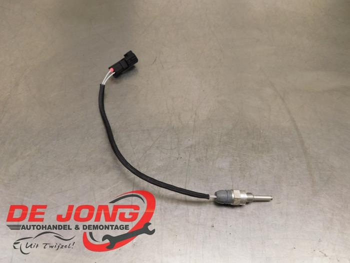 Used Engine temperature sensor Ford Fiesta 7 1.0 EcoBoost 12V Hybrid 125 Price € 17,45 Margin scheme offered by Autodemontagebedrijf de Jong