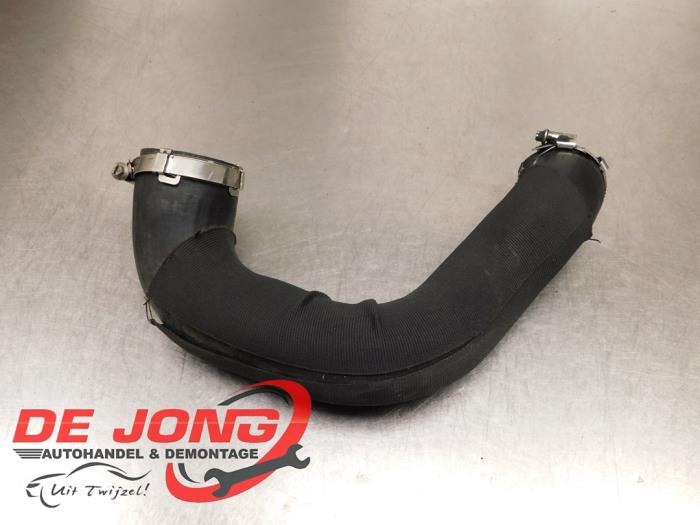 Gebrauchte Intercooler Schlauch Audi A4 Avant (B8) 2.7 TDI V6 24V Preis € 24,90 Margenregelung angeboten von Autodemontagebedrijf de Jong