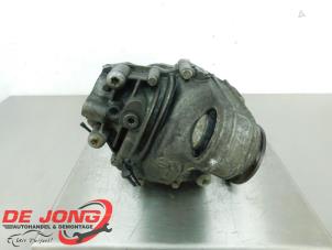 Differential vorne van een Volkswagen Touareg (7PA/PH) 3.0 TDI V6 24V 2011
