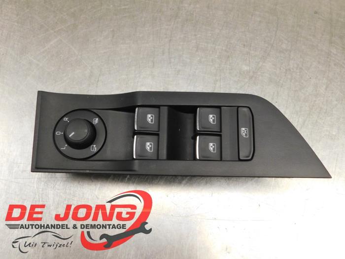 Usados Interruptor combinado de ventanillas Skoda Superb Combi (3V5) 1.6 TDI Precio € 17,99 Norma de margen ofrecido por Autodemontagebedrijf de Jong