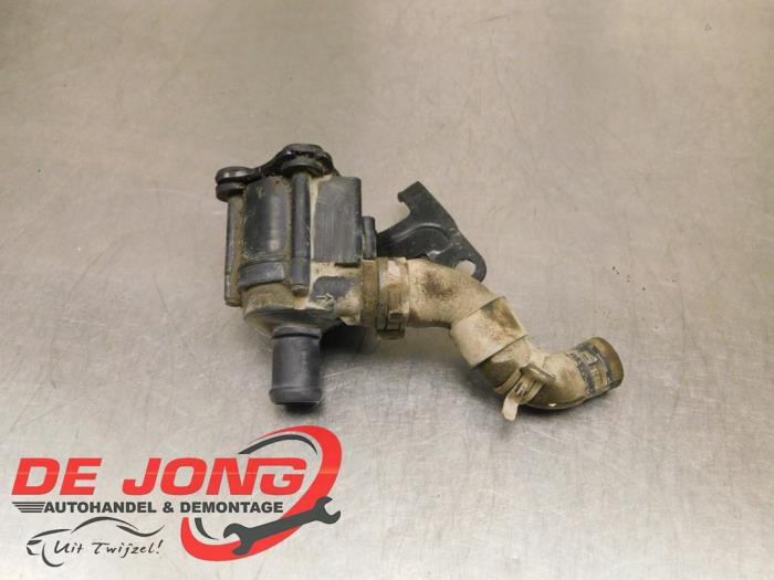 Begagnade Vattenpump Skoda Superb Combi (3V5) 1.6 TDI Pris € 19,95 Marginaltabell erbjuds av Autodemontagebedrijf de Jong
