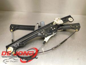 Usados Mecanismo de ventanilla de 4 puertas derecha delante BMW X5 (E70) xDrive 35d 3.0 24V Precio € 64,99 Norma de margen ofrecido por Autodemontagebedrijf de Jong
