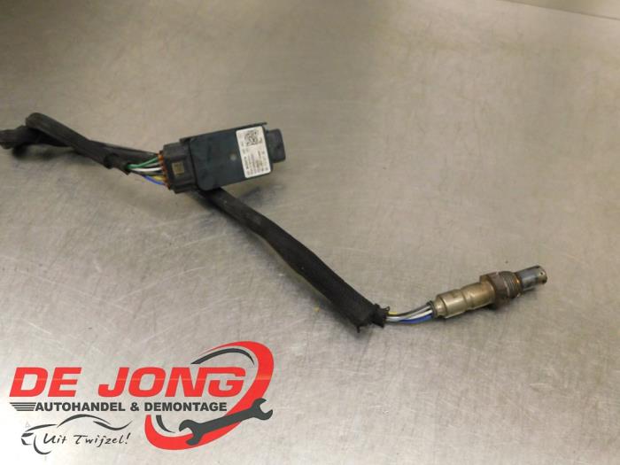 Usados Sensor Nox Peugeot 5008 II (M4/MC/MJ/MR) 1.5 BlueHDi 130 Precio € 48,35 Norma de margen ofrecido por Autodemontagebedrijf de Jong