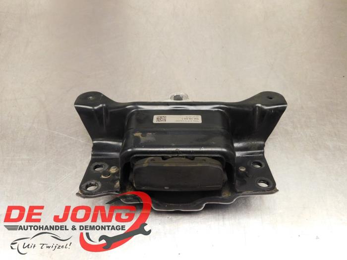 Used Engine mount Volkswagen Golf VII Variant (AUVV) 2.0 TDI 4Motion 16V Price € 19,90 Margin scheme offered by Autodemontagebedrijf de Jong