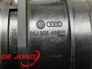 Luftmassenmesser van een Volkswagen Passat CC (357) 1.8 TSI 16V 2012
