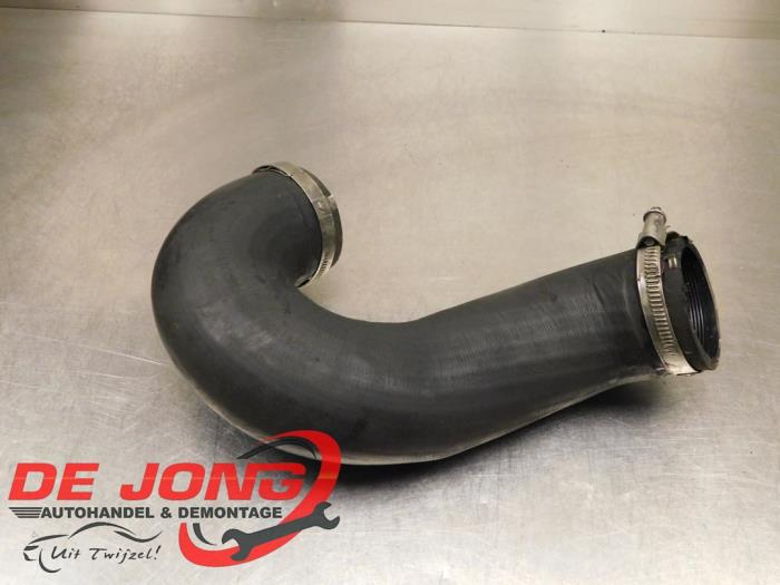 Gebrauchte Intercooler Schlauch Volkswagen Touareg (7PA/PH) 3.0 TDI V6 24V Preis € 49,99 Margenregelung angeboten von Autodemontagebedrijf de Jong