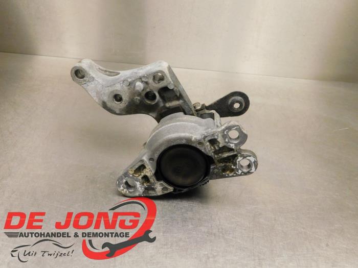Used Engine mount Opel Vivaro B 1.6 CDTI Biturbo 120 Price € 18,14 Inclusive VAT offered by Autodemontagebedrijf de Jong