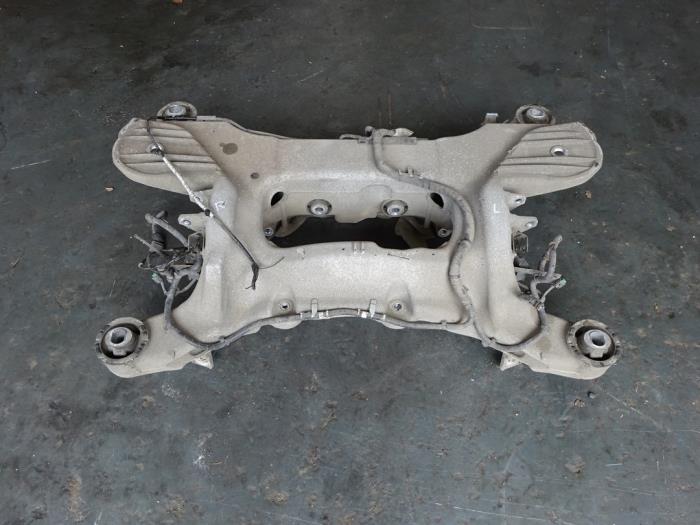 Gebrauchte Unterrahmen Landrover Range Rover Sport (LW) 3.0 TDV6 Preis € 299,99 Margenregelung angeboten von Autodemontagebedrijf de Jong