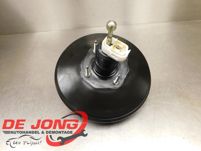Usagé Servo frein Jeep Renegade (BU) 1.4 Multi Air 16V Prix € 94,99 Règlement à la marge proposé par Autodemontagebedrijf de Jong