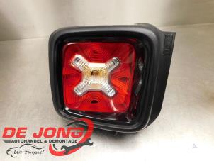 Usados Luz trasera derecha Jeep Renegade (BU) 1.4 Multi Air 16V Precio € 174,99 Norma de margen ofrecido por Autodemontagebedrijf de Jong
