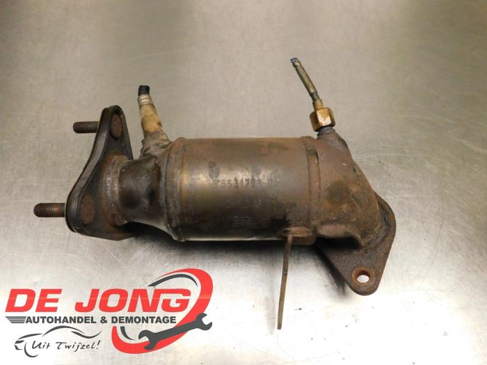 Gebrauchte Katalysator Volkswagen Golf IV (1J1) 1.6 FSI 16V Preis € 99,99 Margenregelung angeboten von Autodemontagebedrijf de Jong