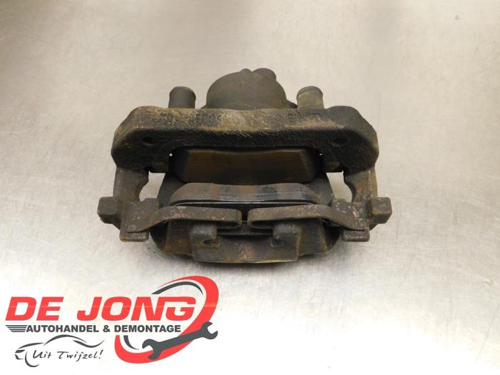 Begagnade Främre bromsok, vänster Citroen Jumpy 2.0 Blue HDI 145 Pris € 9,97 Inklusive moms erbjuds av Autodemontagebedrijf de Jong