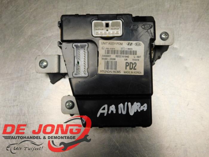 Usados Módulo PDC Hyundai i10 (B5) 1.0 12V Precio € 44,99 Norma de margen ofrecido por Autodemontagebedrijf de Jong
