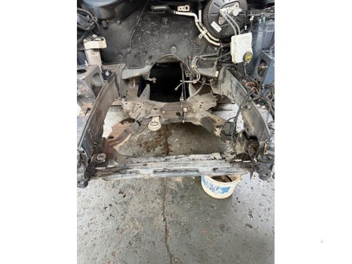Usagé Faux châssis Mercedes Vito (447.6) 1.7 110 CDI 16V Prix € 90,75 Prix TTC proposé par Autodemontagebedrijf de Jong