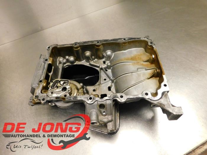 Gebrauchte Ölwanne Peugeot 308 SW (F4/FC/FN/FR) 1.2 12V PureTech 130 Preis € 36,70 Margenregelung angeboten von Autodemontagebedrijf de Jong