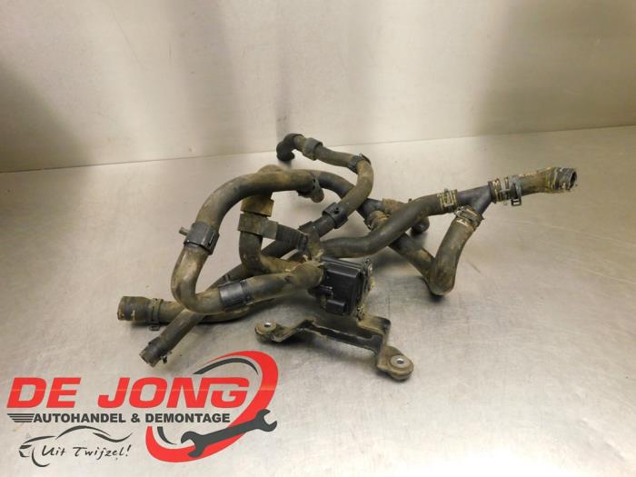 Usagé Pompe à eau Volkswagen Crafter (SY) 2.0 TDI FWD Prix € 19,93 Prix TTC proposé par Autodemontagebedrijf de Jong