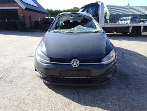 Used Front bumper Volkswagen Golf VII (AUA) 1.6 TDI BMT 16V Price € 275,00 Margin scheme offered by Autodemontagebedrijf de Jong
