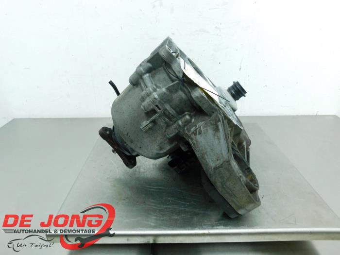 Transfer case housing