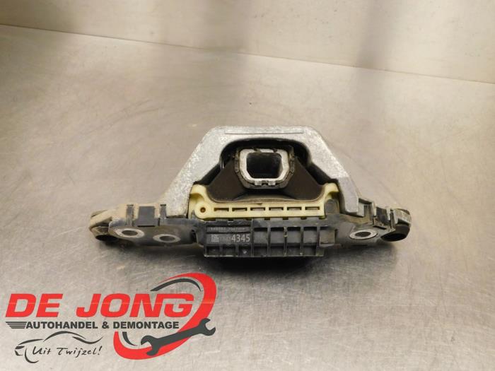 Engine mount Opel Astra K Sports Tourer, 2015 / 2022 1.6 CDTI 110 16V, Combi/o, Diesel, 1.598cc, 81kW (110pk), FWD, B16DTU, 2016-04 / 2019-08, BD8EL; BD8EN; BE8EL; BE8EN; BF8EL (Used)