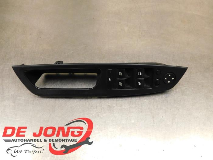 Usados Interruptor combinado de ventanillas BMW X5 (E70) 30d xDrive 3.0 24V Precio € 29,95 Norma de margen ofrecido por Autodemontagebedrijf de Jong