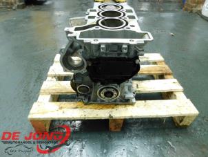 Engine crankcase from a Opel Corsa F (UB/UH/UP) 1.2 Turbo 12V 100 2020