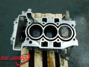 Engine crankcase from a Opel Corsa F (UB/UH/UP) 1.2 Turbo 12V 100 2020