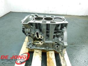 Engine crankcase from a Opel Corsa F (UB/UH/UP) 1.2 Turbo 12V 100 2020