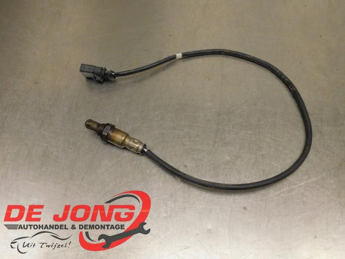 Usagé Sonde lambda Skoda Fabia III Combi (NJ5) 1.0 TSI 12V Prix € 14,45 Règlement à la marge proposé par Autodemontagebedrijf de Jong