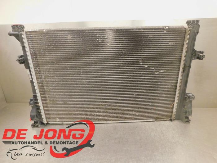 Usagé Radiateur Mercedes CLA (117.3) 2.2 CLA-220 CDI, 220 d 16V Prix € 59,45 Règlement à la marge proposé par Autodemontagebedrijf de Jong