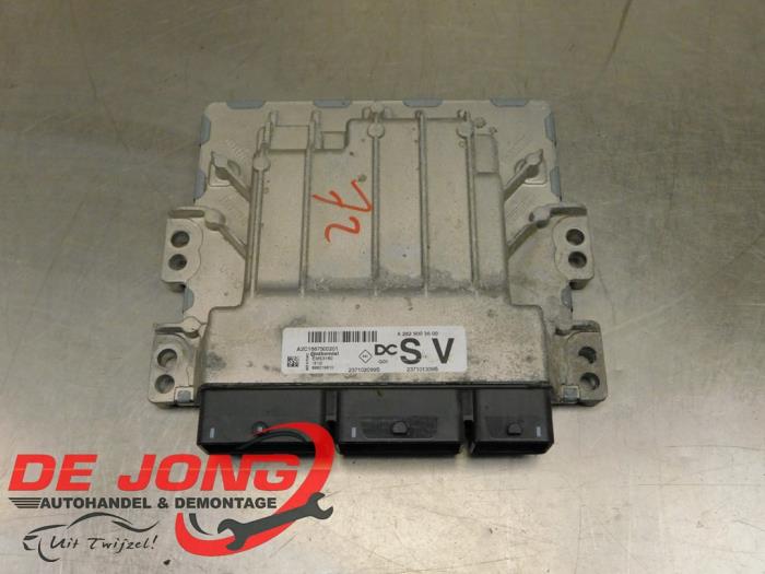 Used Engine management computer Renault Grand Scénic IV (RFAR) 1.3 TCE 115 16V Price € 198,99 Margin scheme offered by Autodemontagebedrijf de Jong