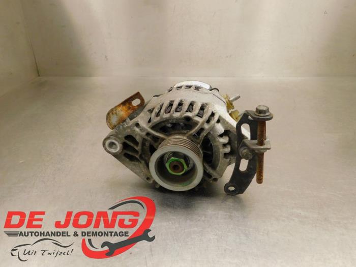 Begagnade Dynamo Toyota Aygo (B10) 1.0 12V VVT-i Pris € 29,95 Marginaltabell erbjuds av Autodemontagebedrijf de Jong