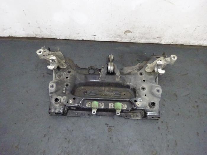 Usados Subchasis Renault Grand Scénic IV (RFAR) 1.3 TCE 115 16V Precio € 129,99 Norma de margen ofrecido por Autodemontagebedrijf de Jong