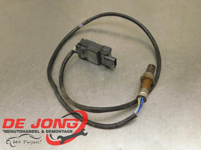 Begagnade NOx-sensor Volkswagen Touran (5T1) 2.0 TDI 150 Pris € 149,99 Marginaltabell erbjuds av Autodemontagebedrijf de Jong