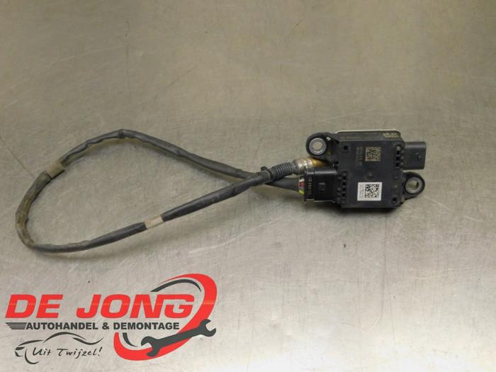 Begagnade NOx-sensor Volkswagen Touran (5T1) 2.0 TDI 150 Pris € 229,95 Marginaltabell erbjuds av Autodemontagebedrijf de Jong