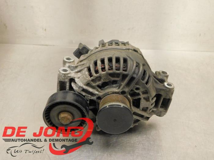 Usagé Dynamo BMW 1 serie (E87/87N) 118i 16V Prix € 49,95 Règlement à la marge proposé par Autodemontagebedrijf de Jong
