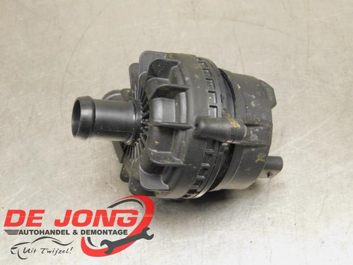 Begagnade Vattenpump Cupra Born 58 Pris € 24,99 Marginaltabell erbjuds av Autodemontagebedrijf de Jong