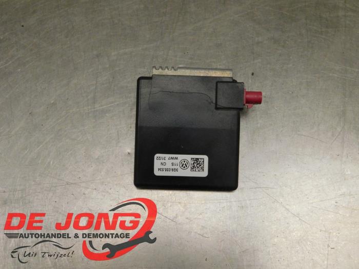 Używane Antena Audi Q4 (F4B) 40 e-tron 77 kWh Cena € 7,99 Procedura marży oferowane przez Autodemontagebedrijf de Jong