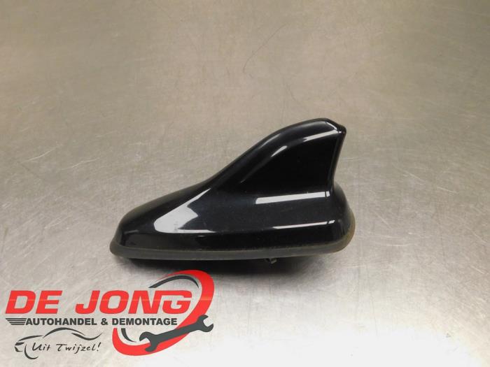 Używane Antena Audi Q4 (F4B) 40 e-tron 77 kWh Cena € 18,10 Procedura marży oferowane przez Autodemontagebedrijf de Jong
