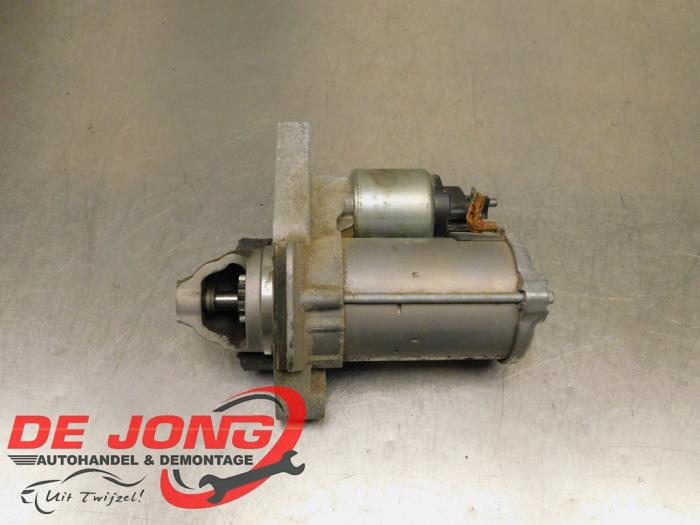 Begagnade Startmotor Mercedes GLA (H247) 1.3 200 Turbo 16V Pris € 41,99 Marginaltabell erbjuds av Autodemontagebedrijf de Jong