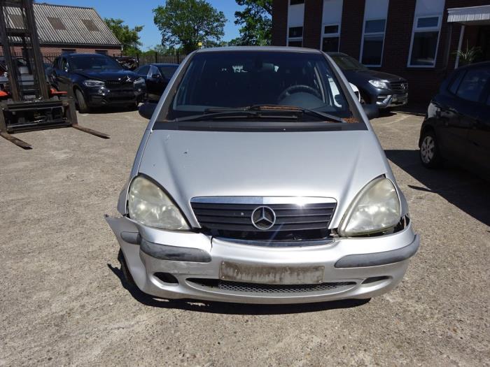 Gebrauchte Getriebe Mercedes A (W168) 1.6 A-160 Preis € 125,00 Margenregelung angeboten von Autodemontagebedrijf de Jong
