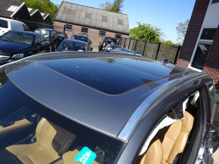 Używane Dach panoramiczny Volvo XC90 II 2.0 T8 16V Twin Engine AWD Cena € 750,00 Procedura marży oferowane przez Autodemontagebedrijf de Jong
