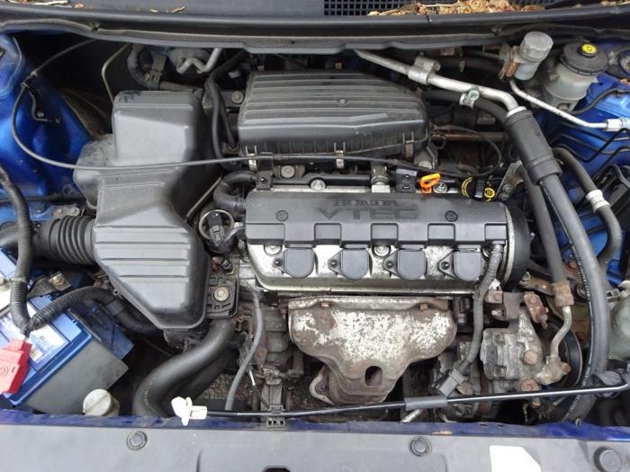 Używane Silnik Honda FR-V (BE) 1.7 16V Cena € 600,00 Procedura marży oferowane przez Autodemontagebedrijf de Jong