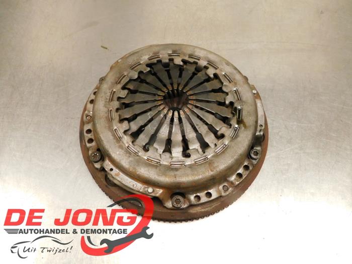 Used Flywheel Peugeot 2008 (CU) 1.2 Vti 12V PureTech 82 Price € 58,99 Margin scheme offered by Autodemontagebedrijf de Jong