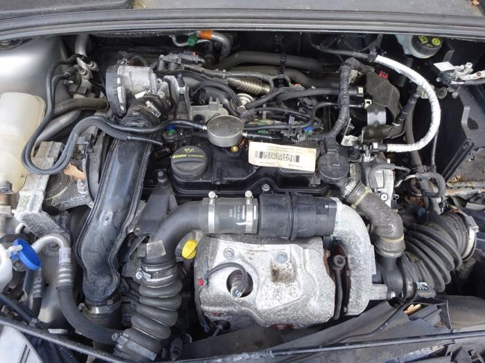 Gebrauchte Getriebe Ford Focus 3 Wagon 1.5 TDCi Preis € 699,00 Margenregelung angeboten von Autodemontagebedrijf de Jong